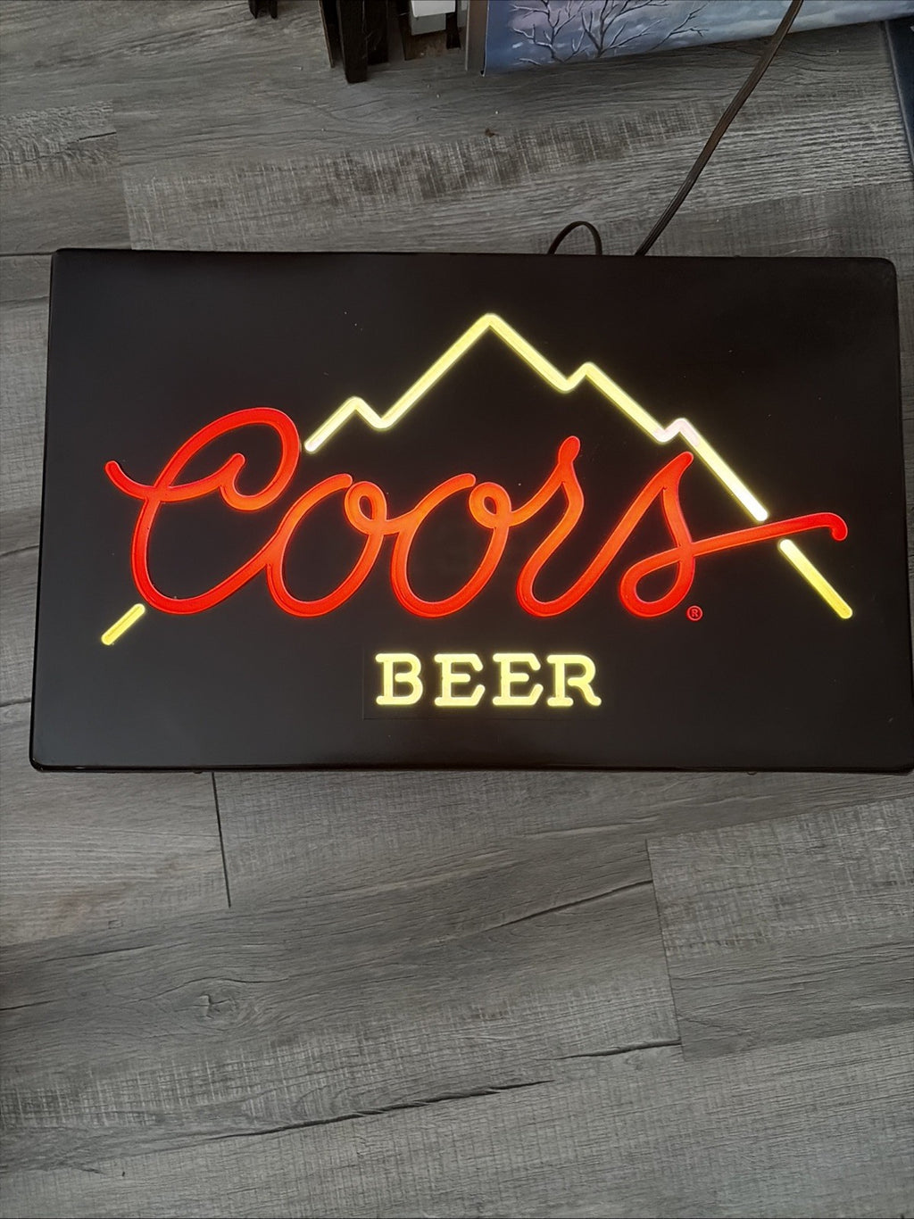 VINTAGE COORS BEER LIGHT UP FAUX NEON SIGN 15 1/2” x 25 1/2”