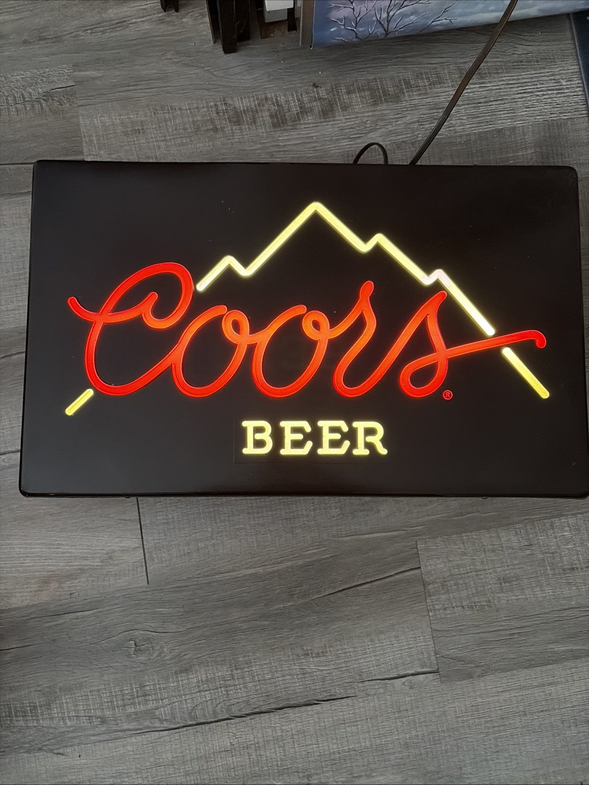 VINTAGE COORS BEER LIGHT UP FAUX NEON SIGN 15 1/2” x 25 1/2”