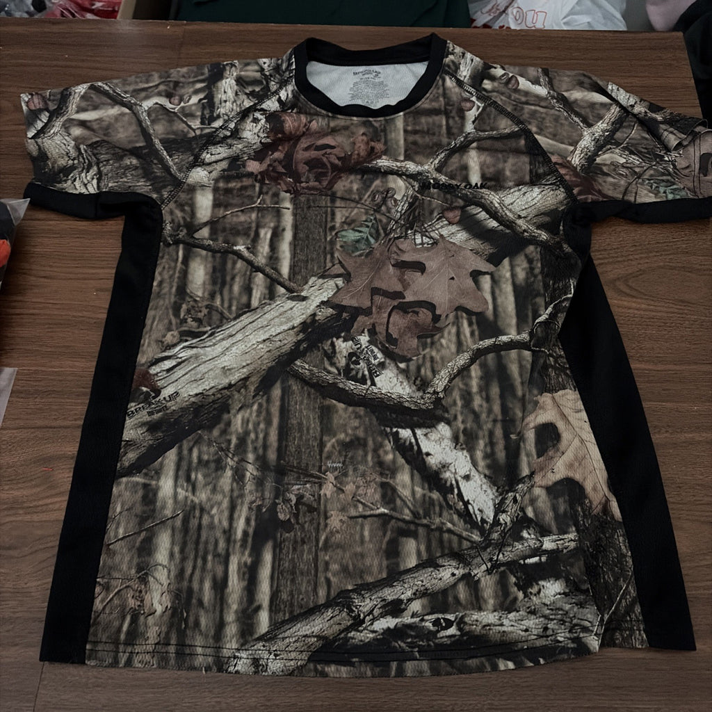 Mens Mossy Oak Break Up Infinity Camo Athletic Shirt Size Medium (38-40)