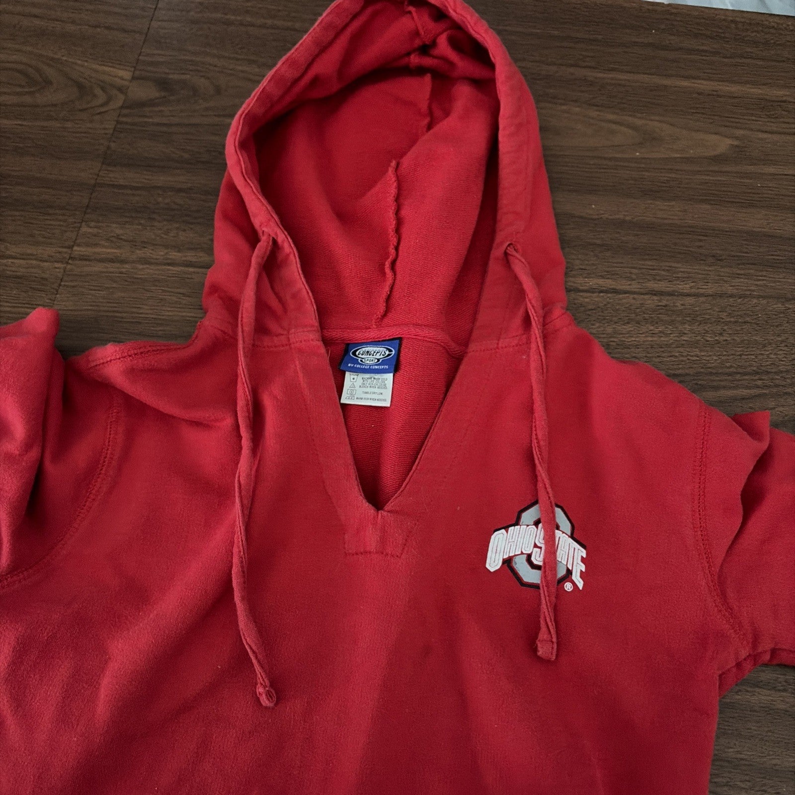 Ohio State University Buckeyes Concept Women’s Medium Hoodie Pullover Sweatshirt