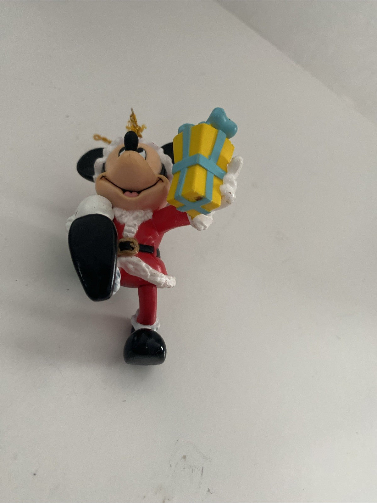 Enesco Disney Mickey Unlimited Santa Mickey Mouse Christmas Ornament w Orig Box