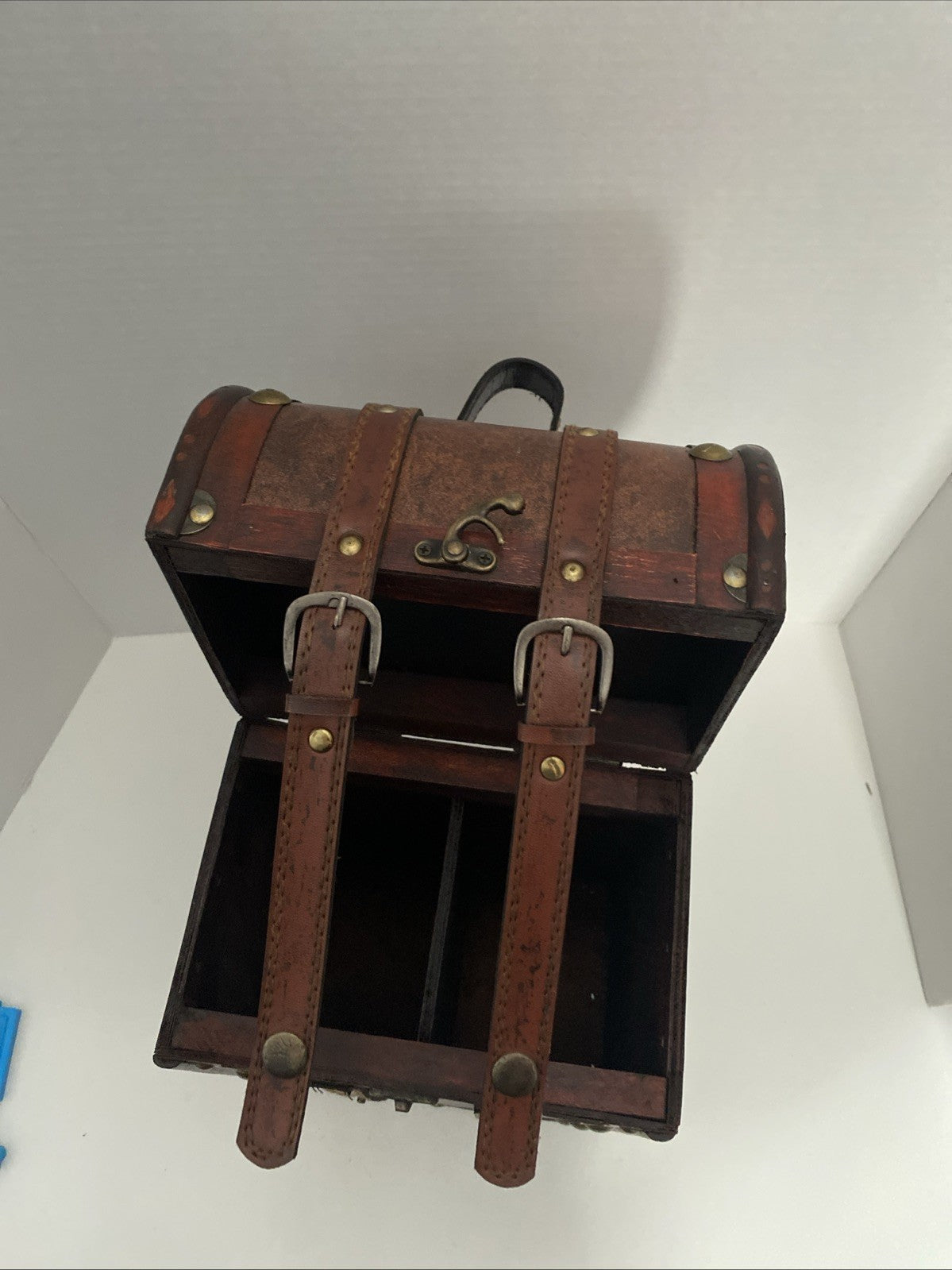 Twine Chateau Two Bottle Antique Style Wine Box Brown Home Decor