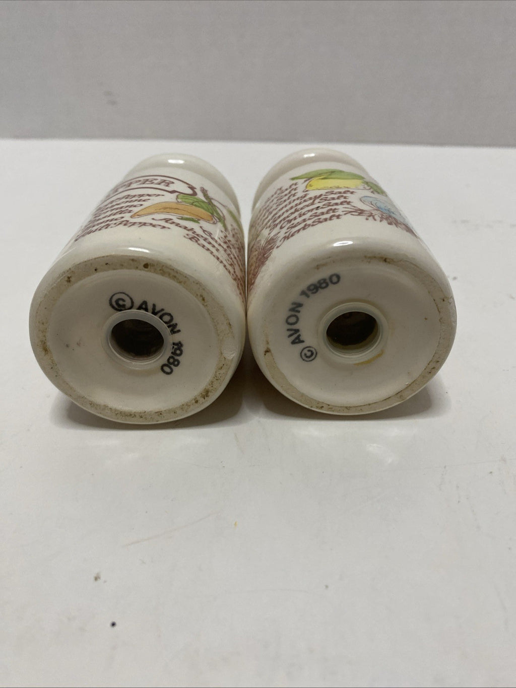 Vintage 1980's Avon Country & Herb Motif Salt and Pepper Shakers