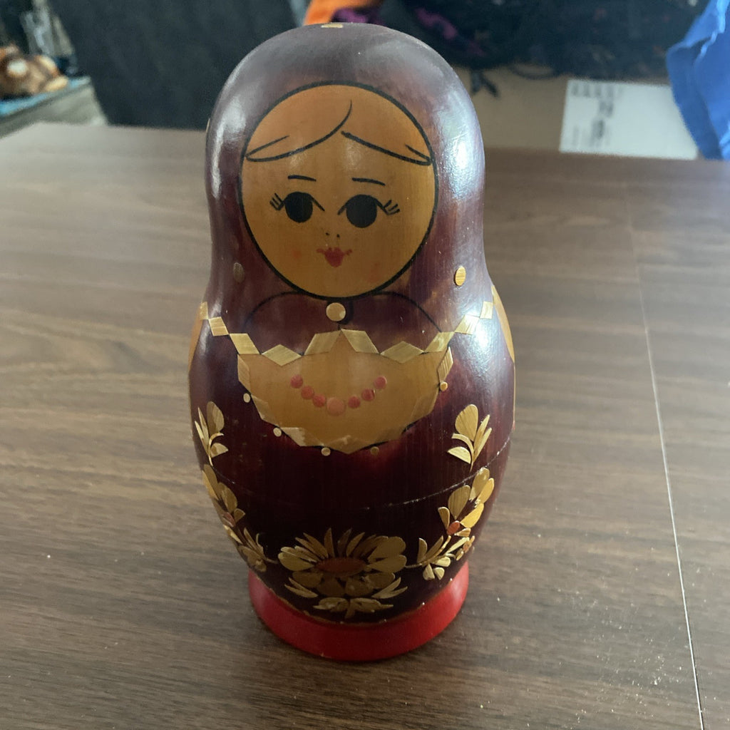 Antique Vintage Russian Nesting Dolls Set Of 9