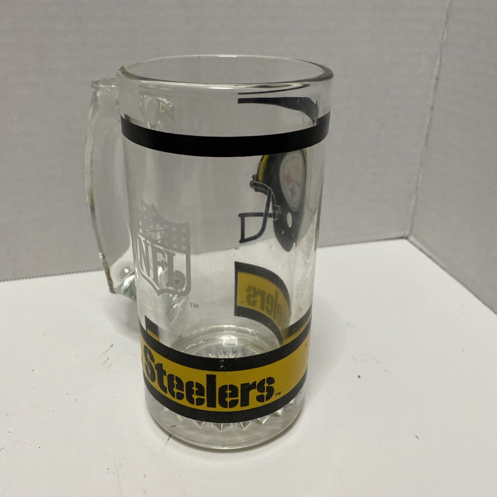 Vintage 1990's NFL Football PITTSBURGH STEELERS 12oz Glass Mug (5.5” Tall)  NICE