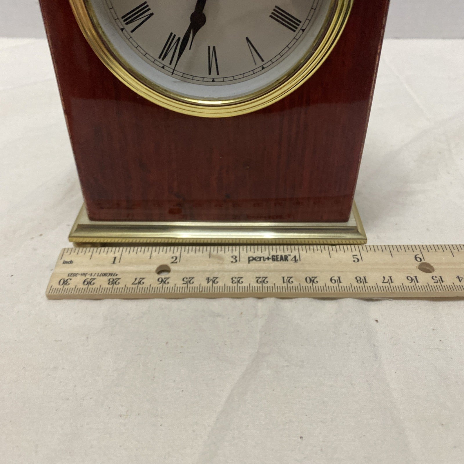 Howard Miller Wooden Carriage Desk Mantel Clock Brass and Rosewood Wood Mantle