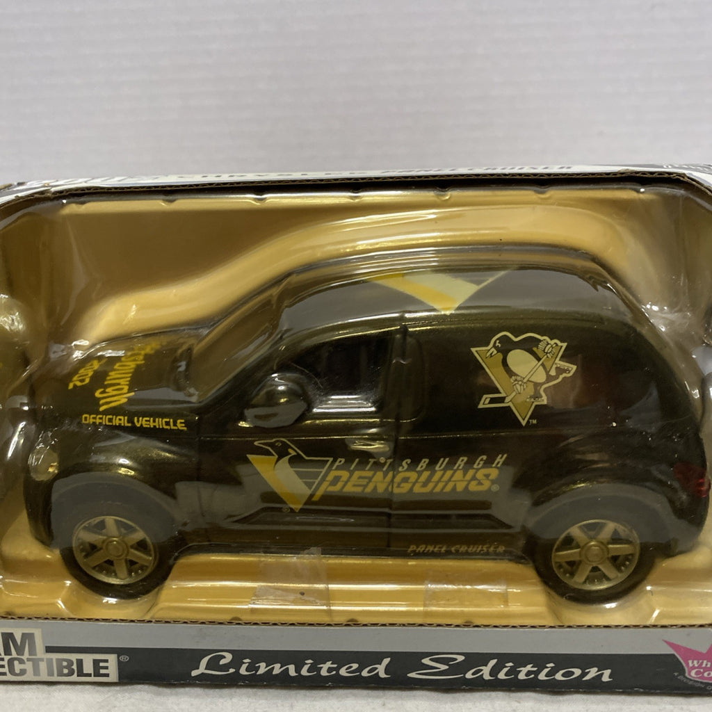 2002 White Rose Collectibles Pittsburgh Penguins Chrysler Panel Cruiser 1/24