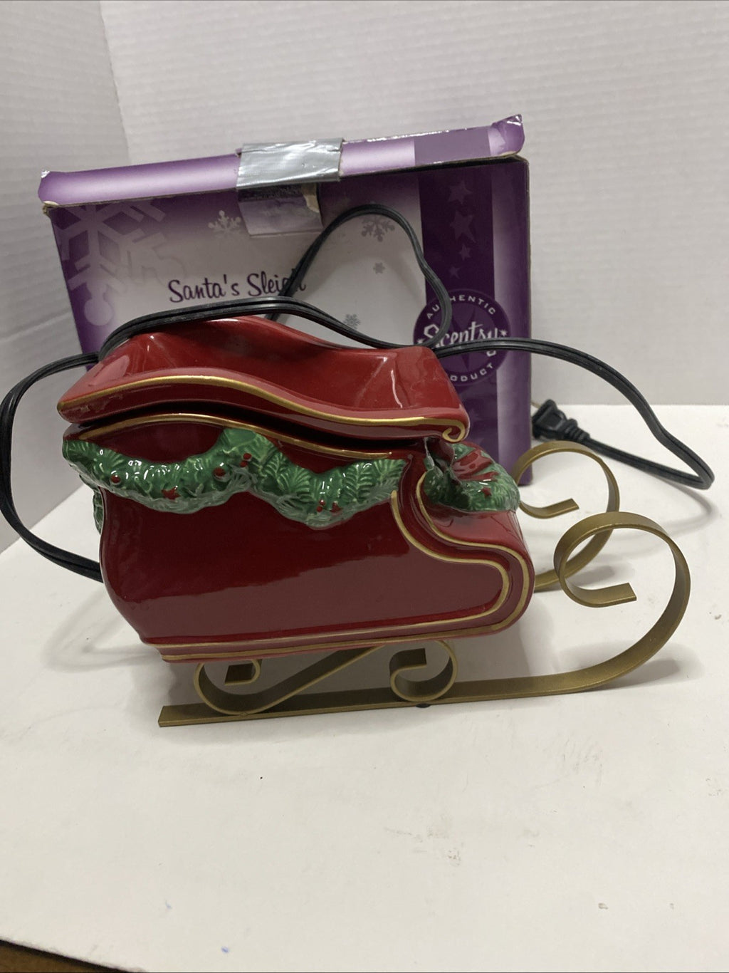 Scentsy Santa's Sleigh Element Warmer 2014 Holiday Collection Retired w/ Box