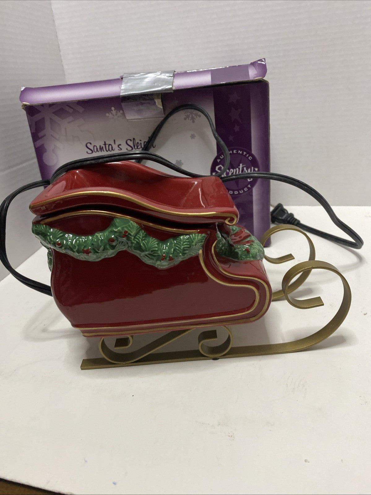 Scentsy Santa's Sleigh Element Warmer 2014 Holiday Collection Retired w/ Box