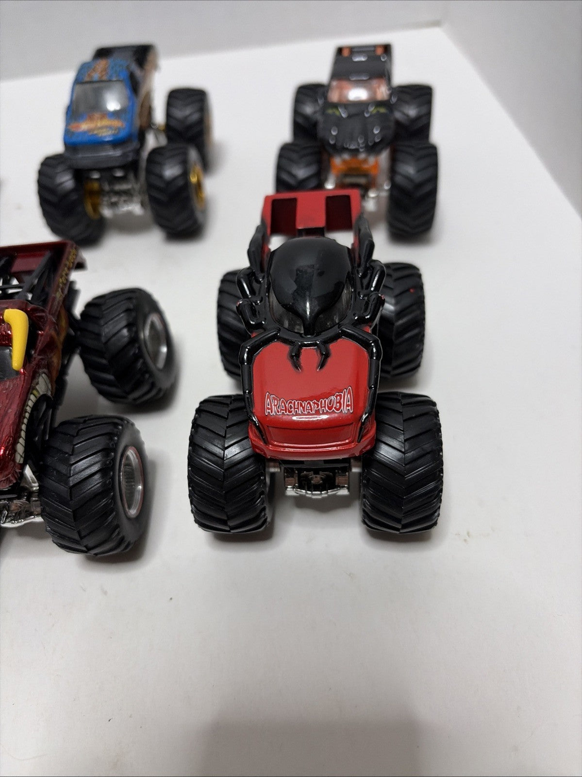 Monster Jam Lot Of 8 Diecast 1:64 Scale Monster Trucks