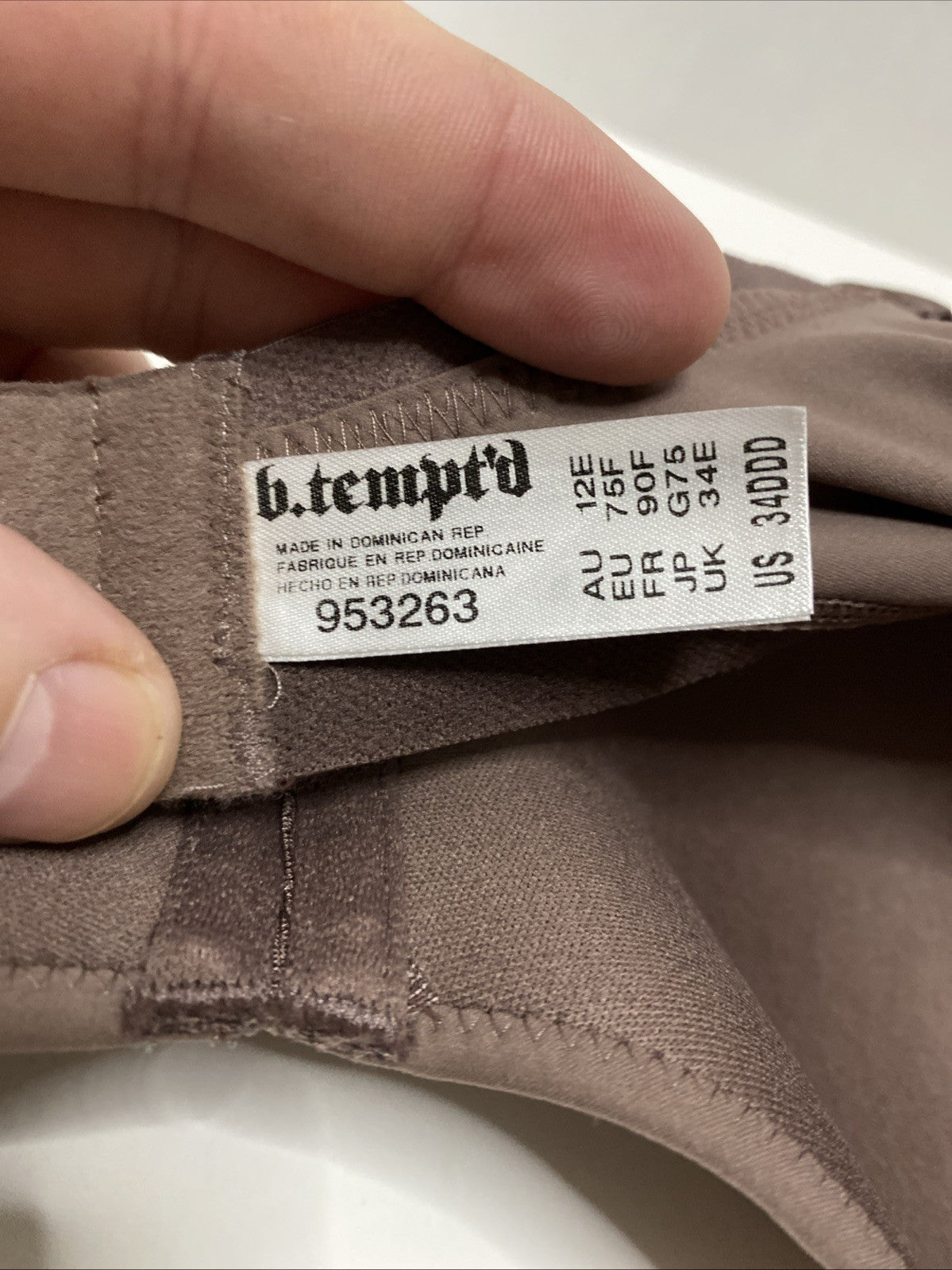 b.tempt'd Bra Size 34DDD Brown Padded Underwire Adjustable Clasp Back