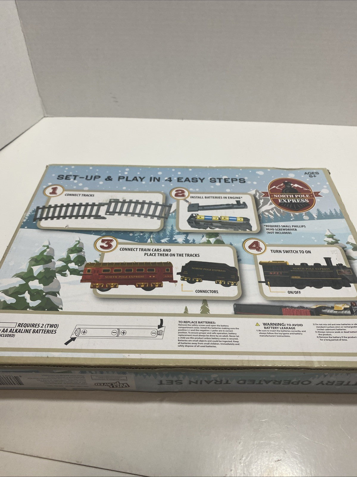 North Pole Express Battery Operated Train 13 Pc Set New Christmas Holiday 