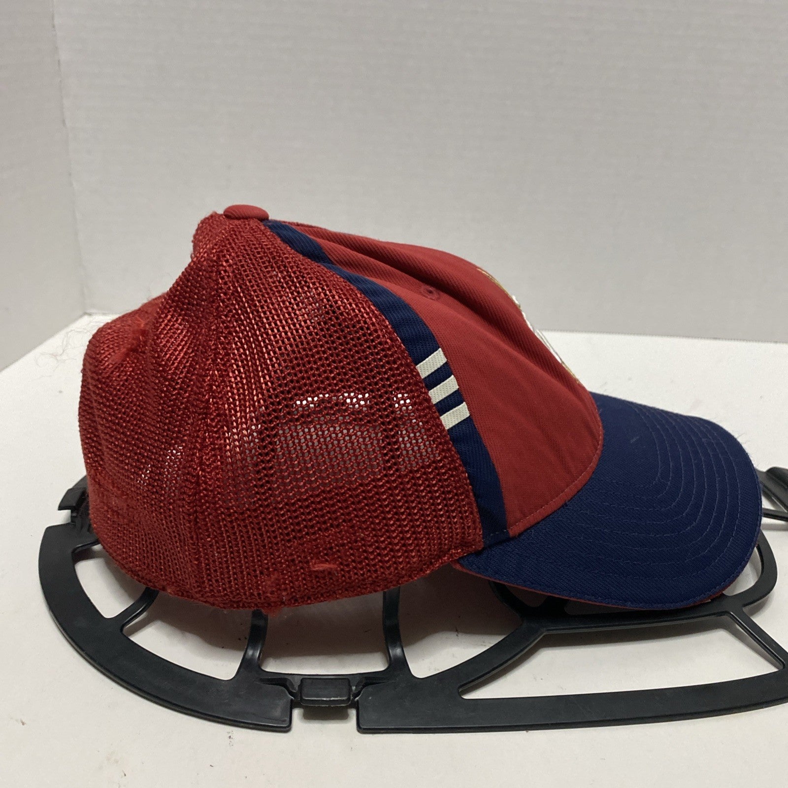 ADIDAS CLEVELAND CAVALIERS  mesh HAT one size fits all New Please see pictures.