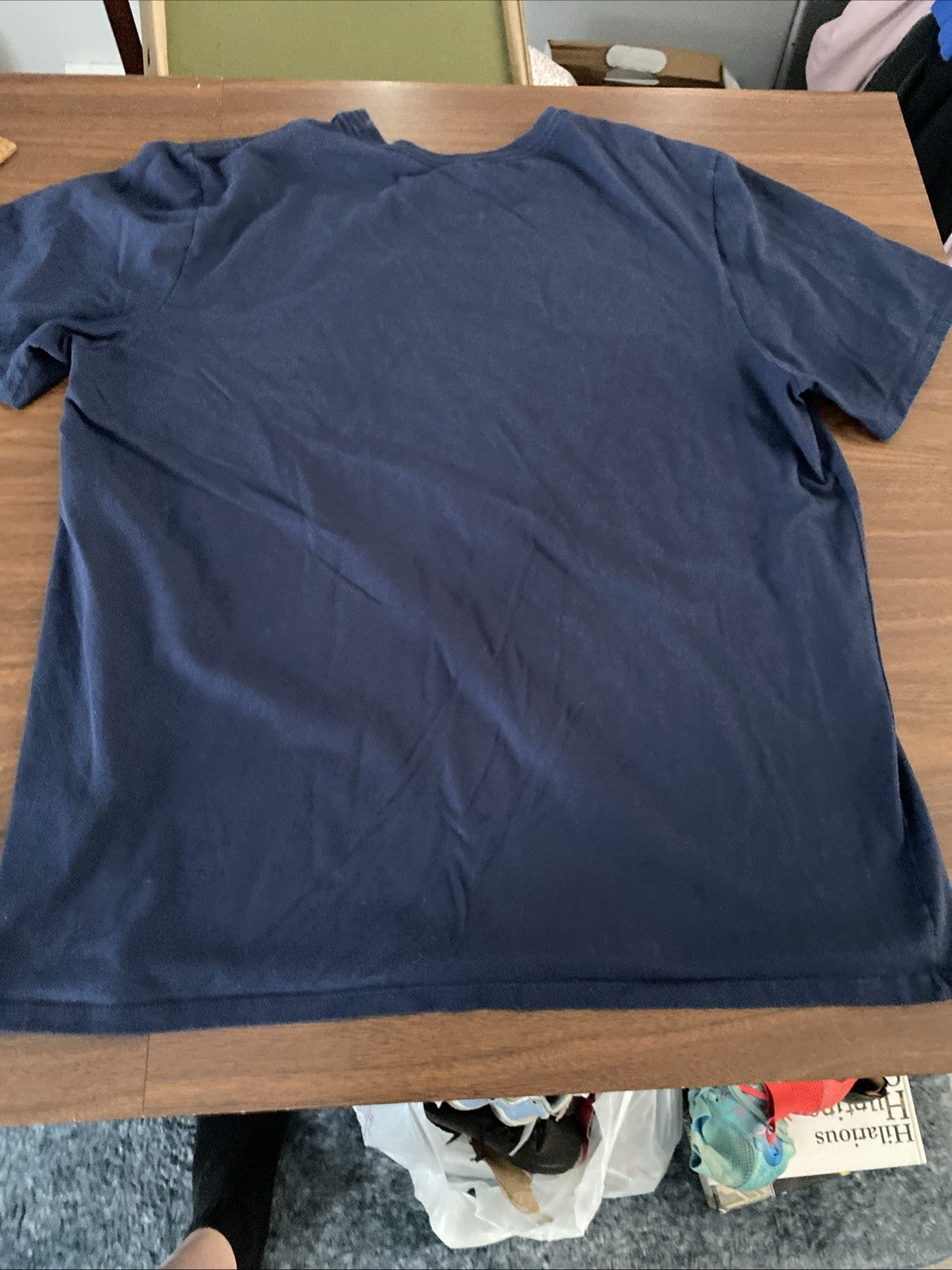 The Nike T extra-large Michigan the team the team the team