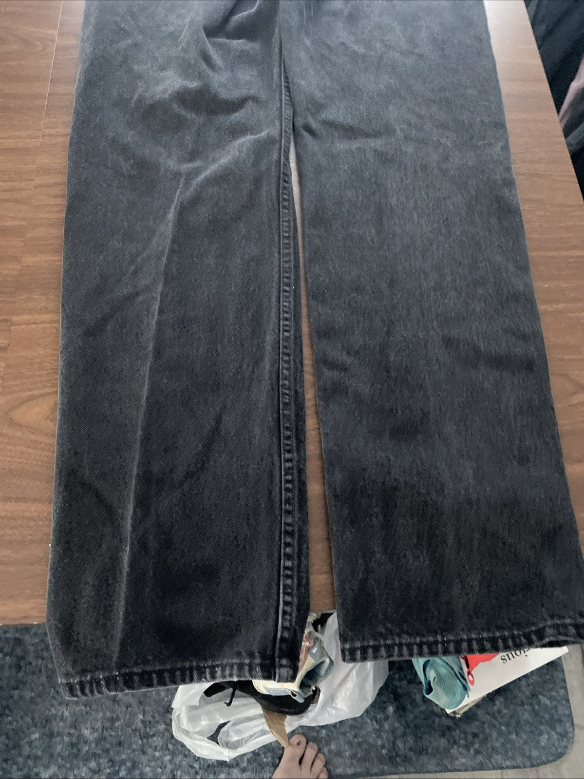 Levi jeans 38X 34 black denim jeans