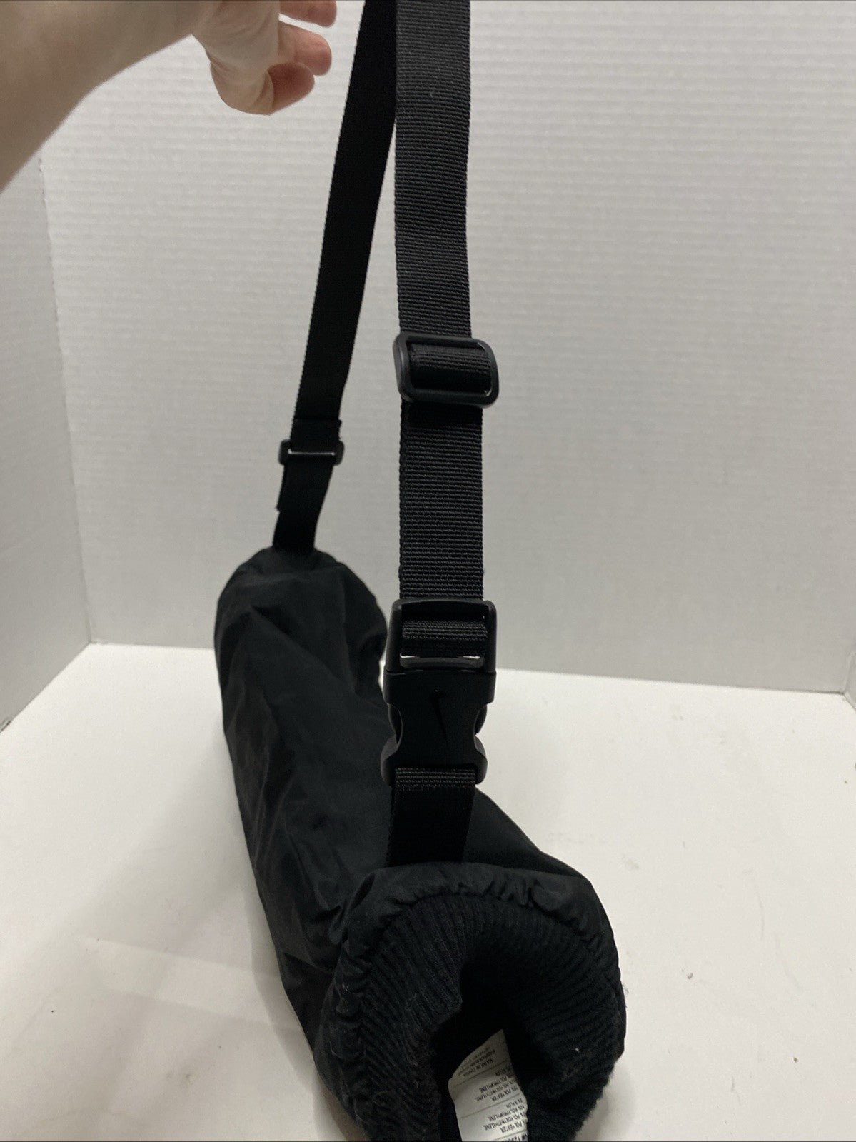 Nike Thermo Handwarmer, Unisex Adult, Black, Adjustable Belt, Knit Cuffs, Pocket