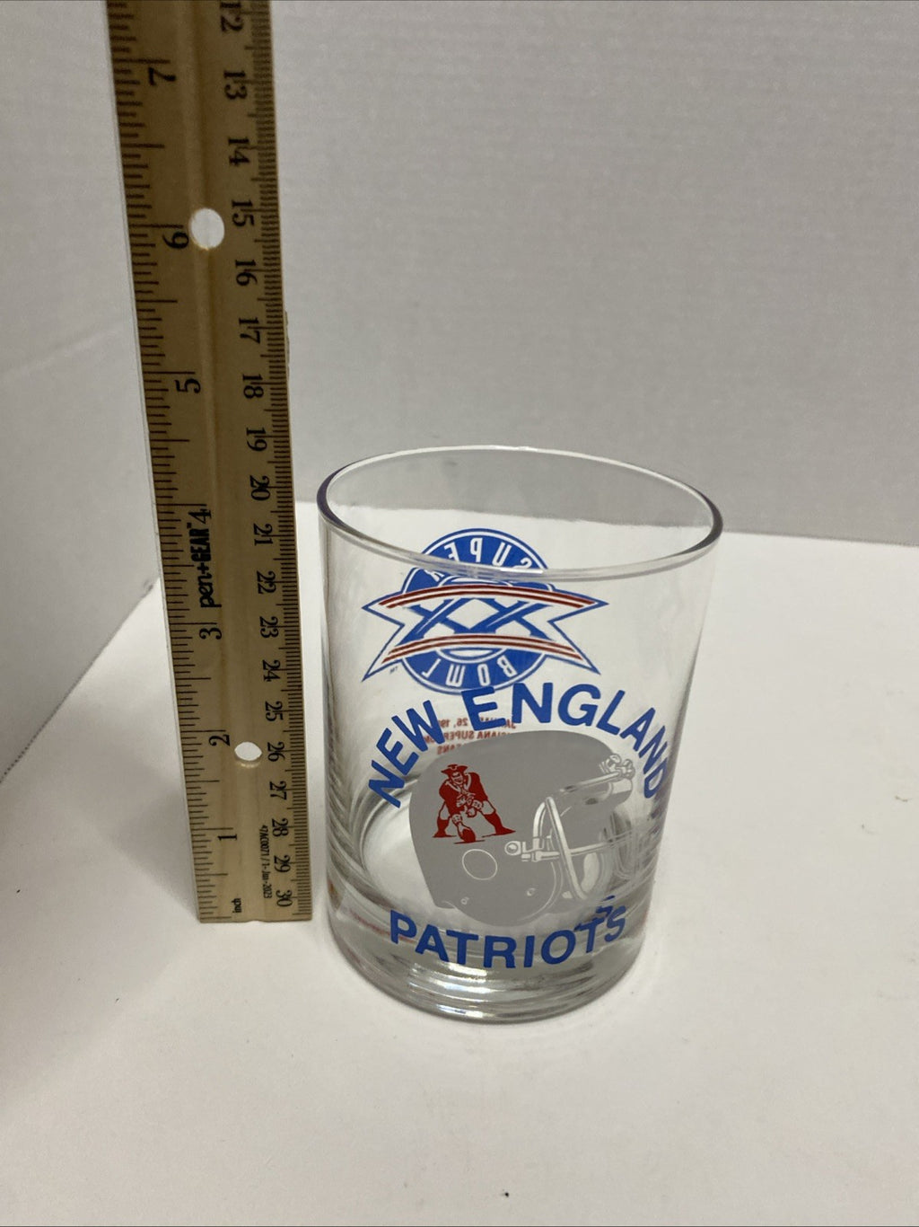Vintage 1986 New England Patriots Super Bowl XX Champions Glass / Cup
