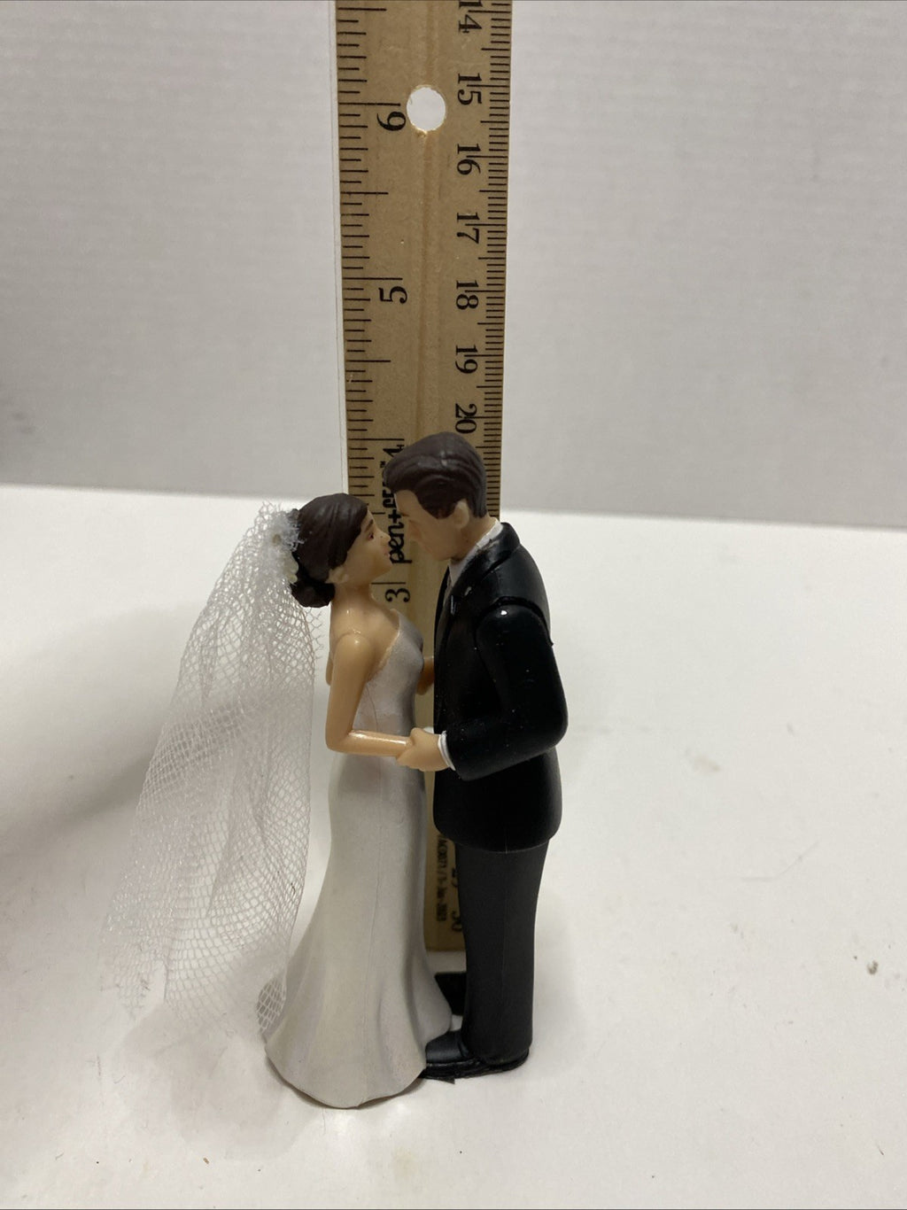 Wedding Bride and Groom Newlywed Cake Topper Love Reception