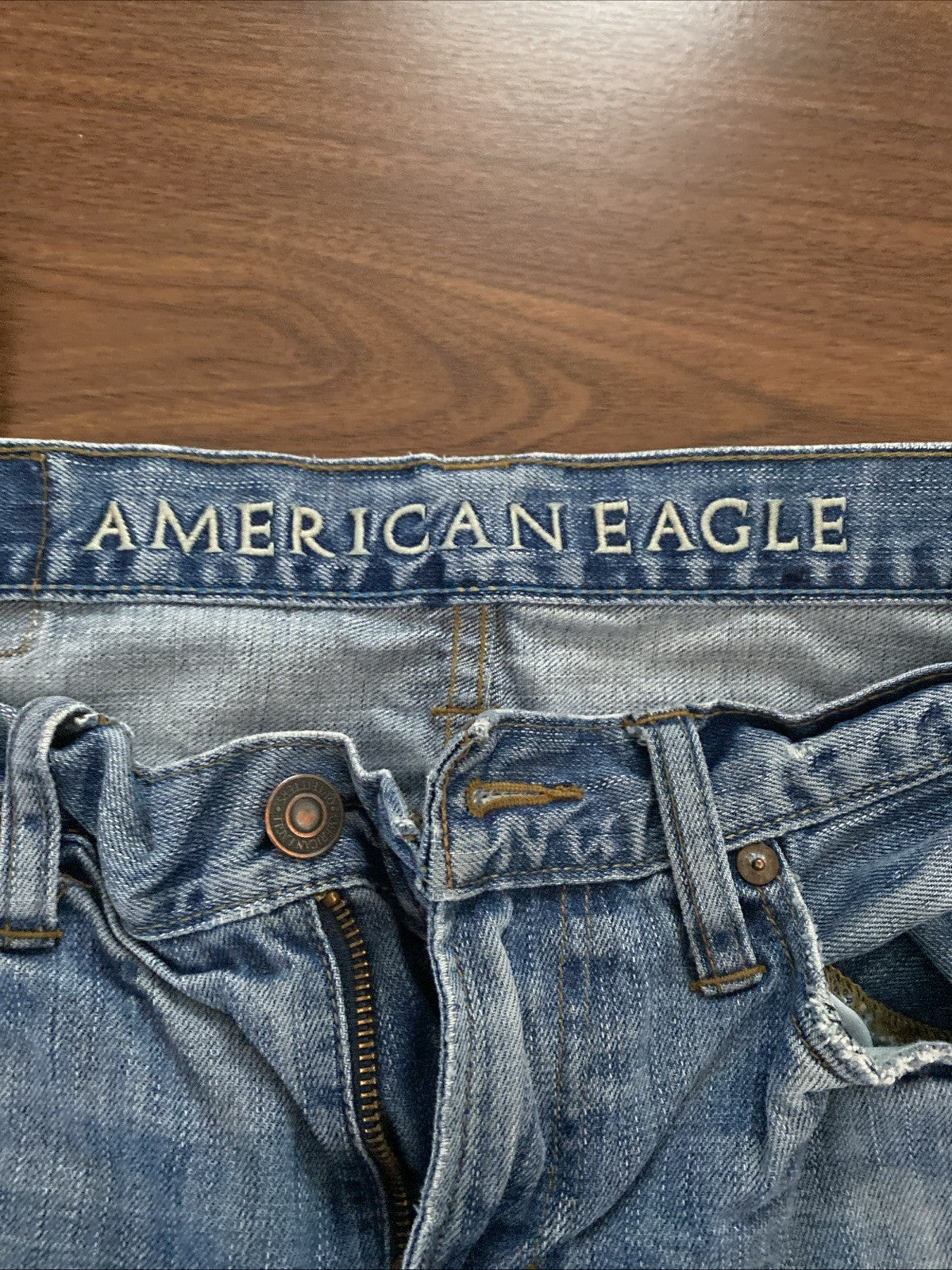 AMERICAN EAGLE Men’s Airflex + Skinny 30x32  Distressed Destroyed Denim  Jeans