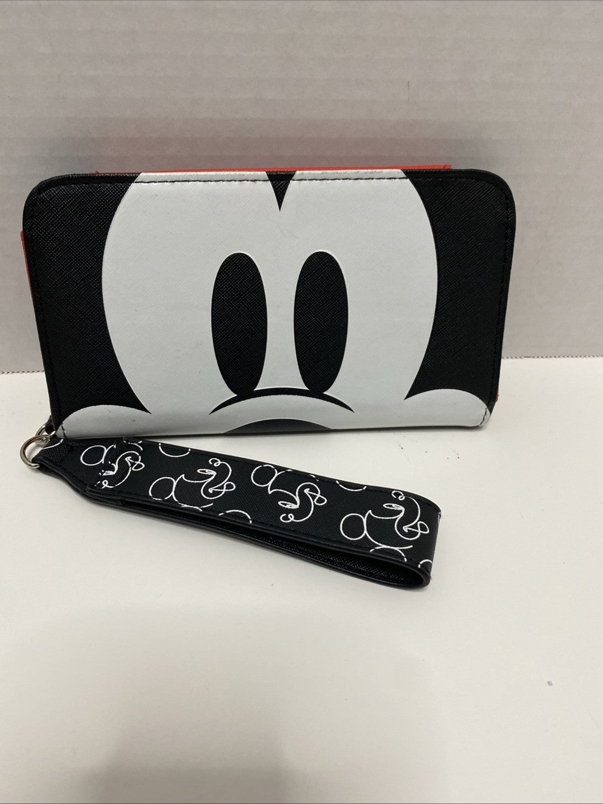 Mickey Mouse Face Disney Classic Wristlet Snap Wallet Women's Clutch