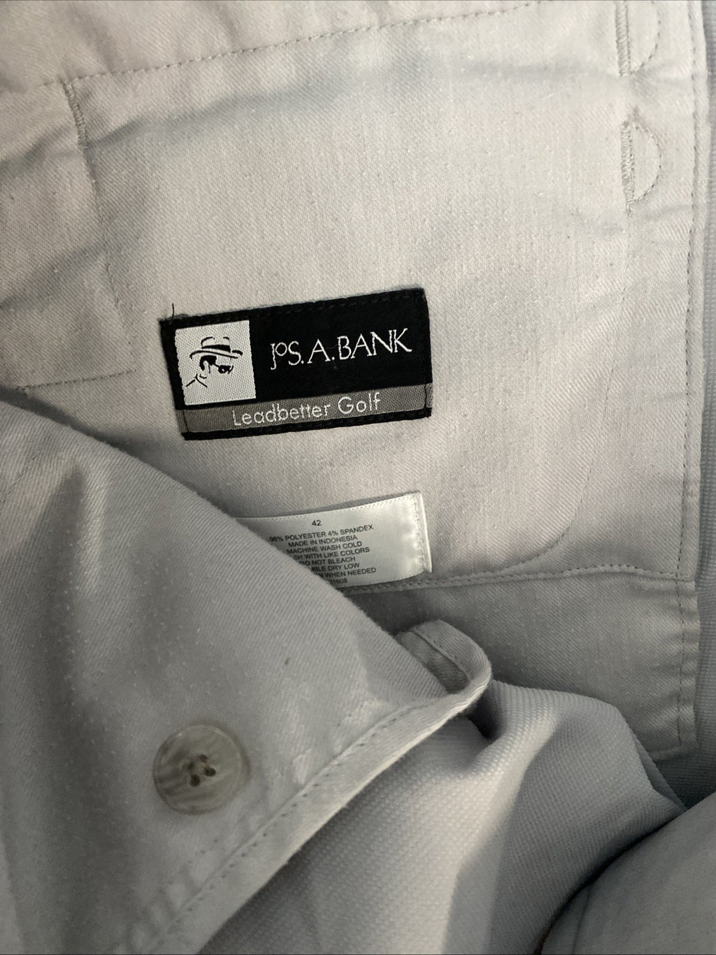 Joseph a banks Leadbetter golf size 42 cargo shorts gray