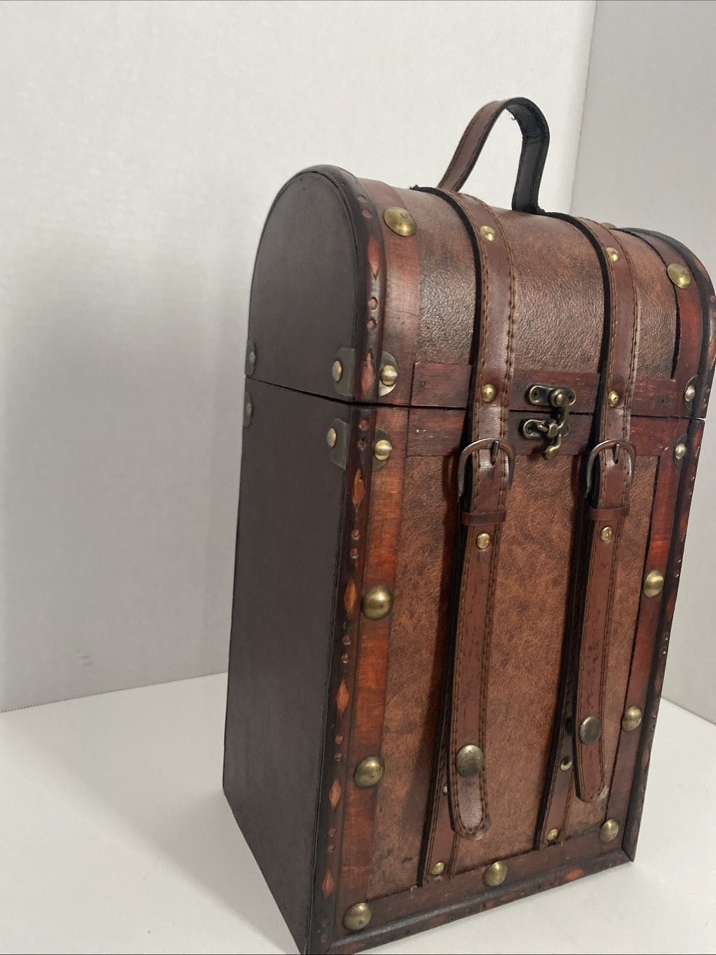 Twine Chateau Two Bottle Antique Style Wine Box Brown Home Decor