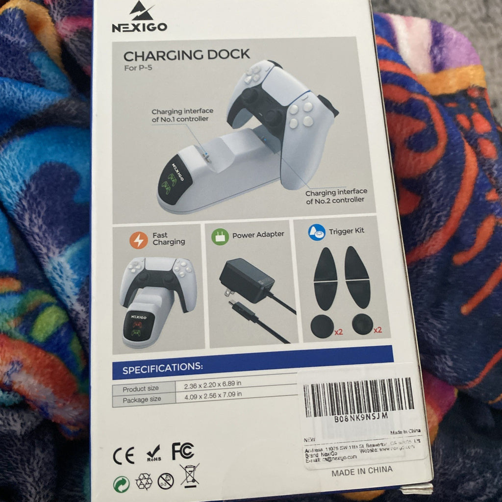 PS5 Charging Dock, Dual Charing Station with AC adapter and Trigger kit. NEW