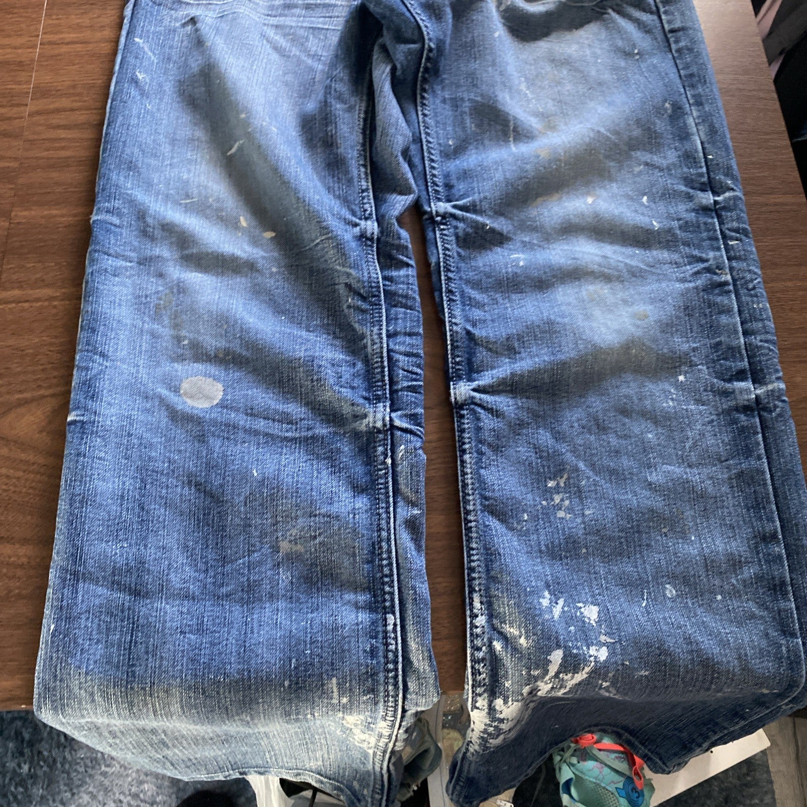 Helix Ladies Loose Straight Fit Jeans 30/32 Distressed Paint Jeans
