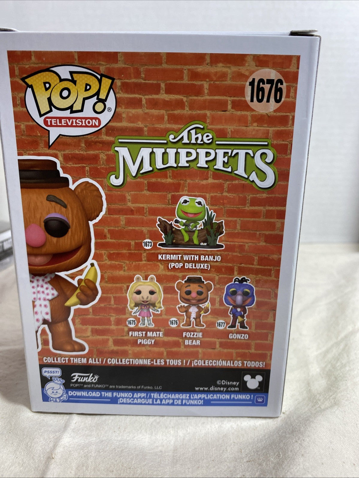 Funko Pop! Television Disney  The Muppets FOZZIE BEAR #1676