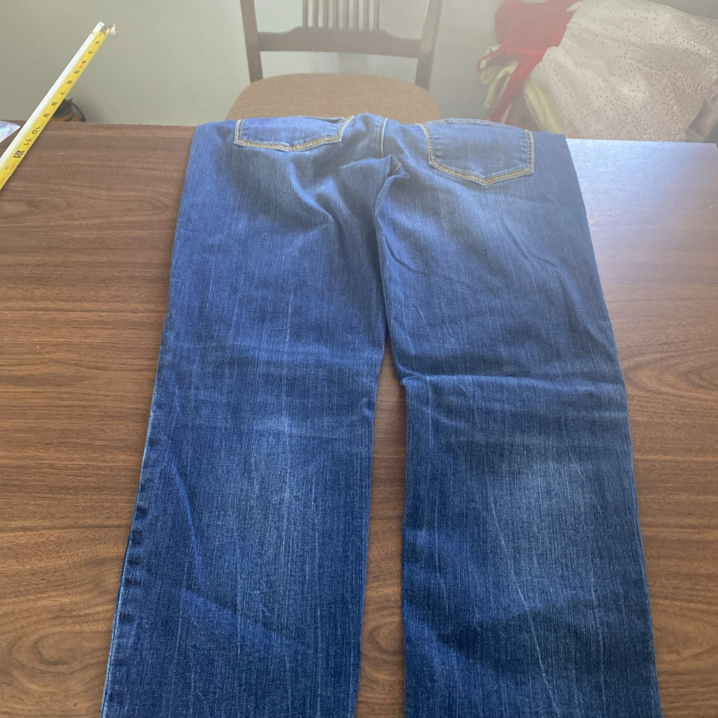 Maurices Jeans Womens 9/10 Blue Medium Wash Slim Straight Leg Distressed