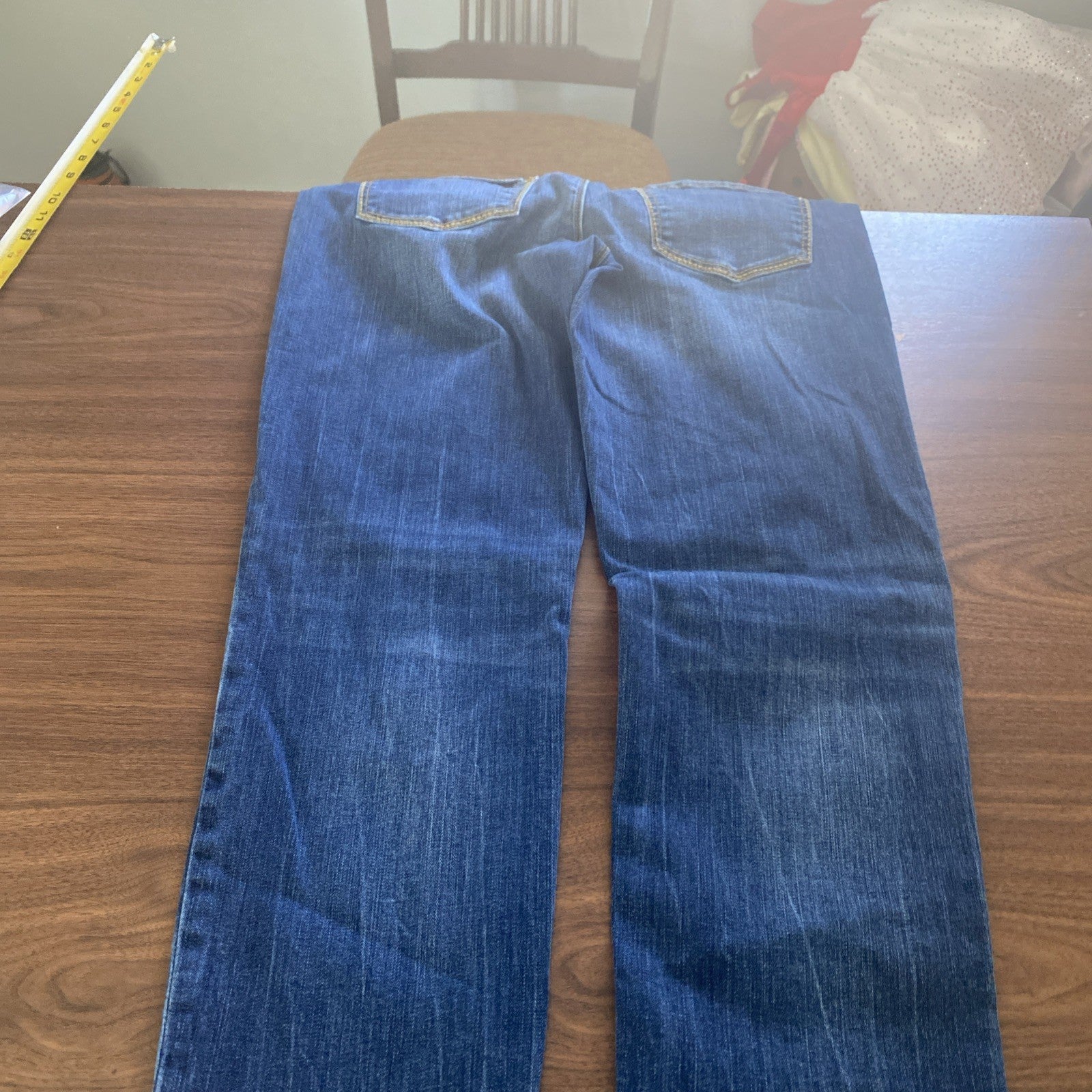 Maurices Jeans Womens 9/10 Blue Medium Wash Slim Straight Leg Distressed