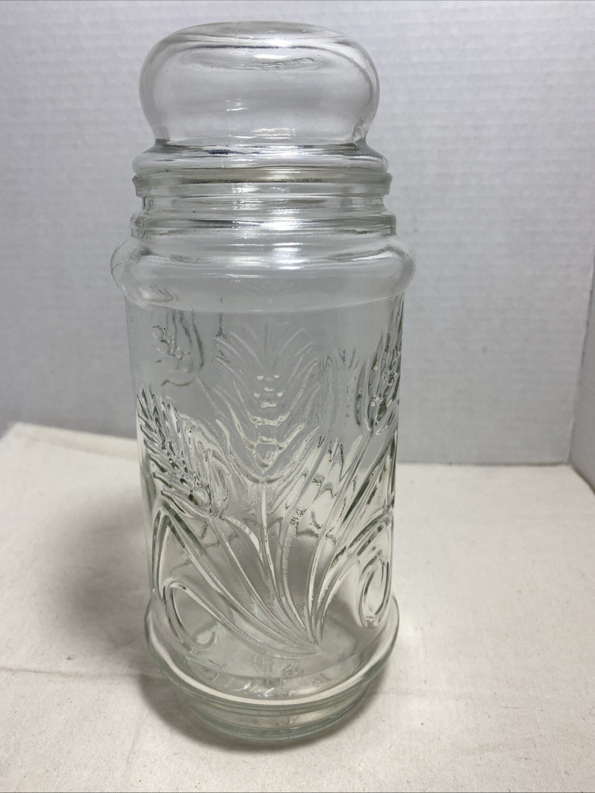 Planters Mr Peanut Glass Apothecary Jar Canister VTG 1982 Wide Pnut Leaf Design 