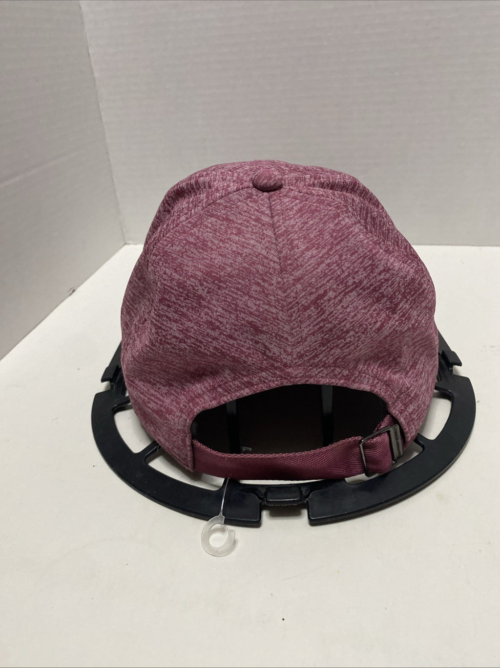 Under Armour Strap Back Hat Cap Women's Adjustable  Purple Pink Running jogging
