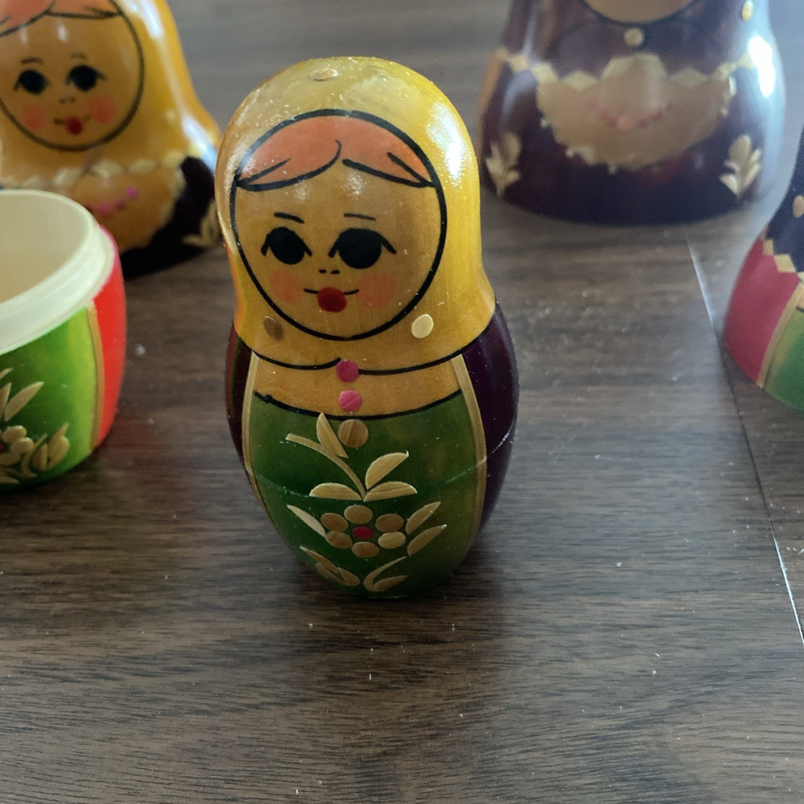 Antique Vintage Russian Nesting Dolls Set Of 9