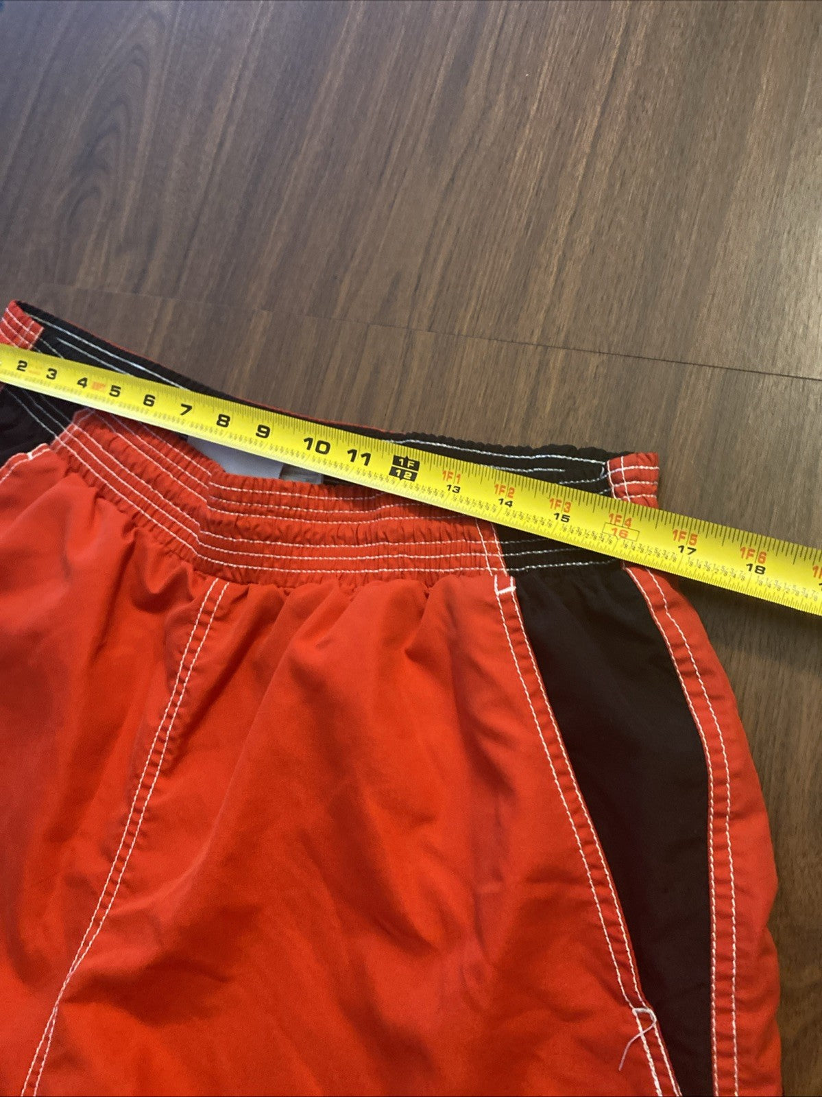 MLB Cincinnati Reds Swimming Trunks size extra large