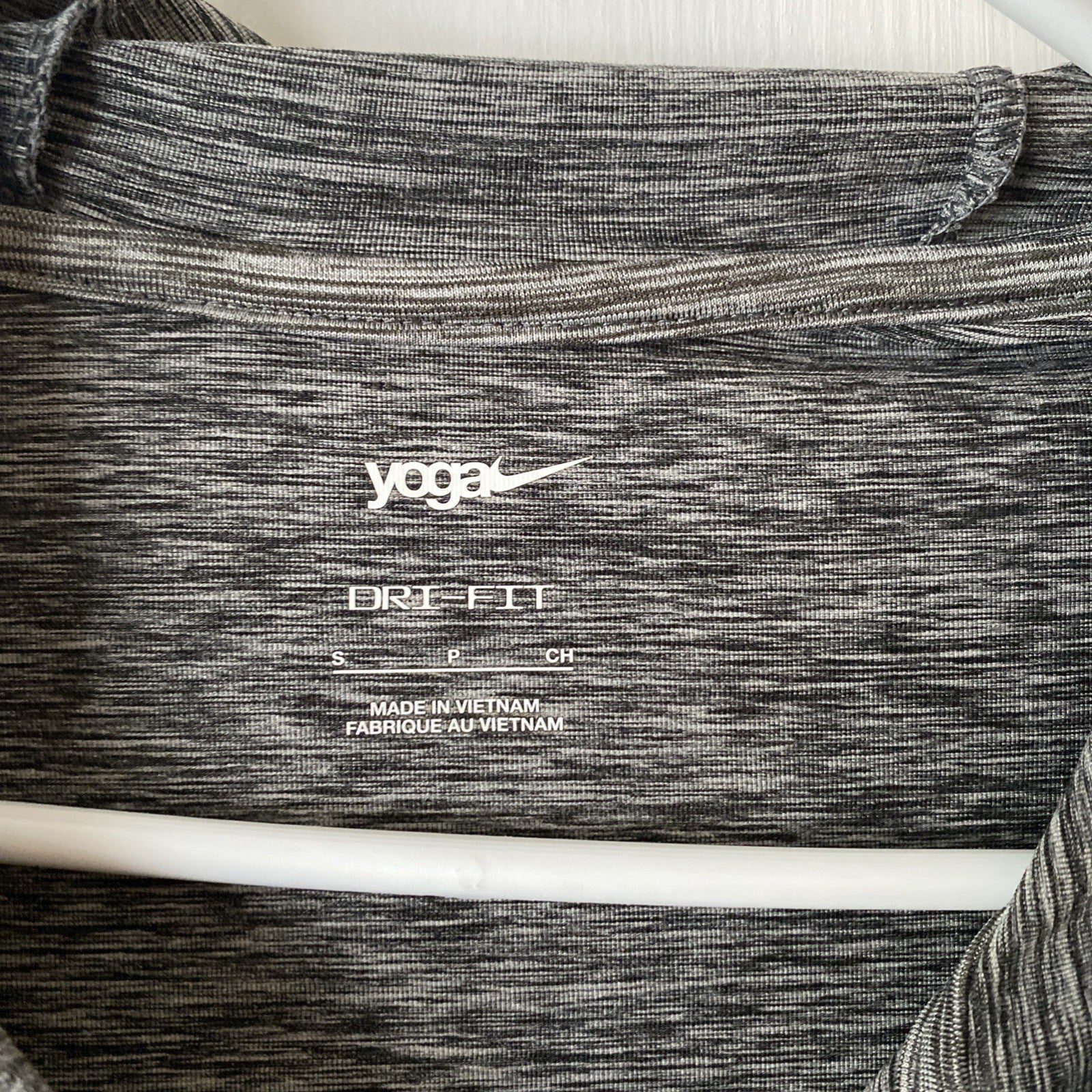 Nike yoga dry fit small long sleeve full zip hoodie