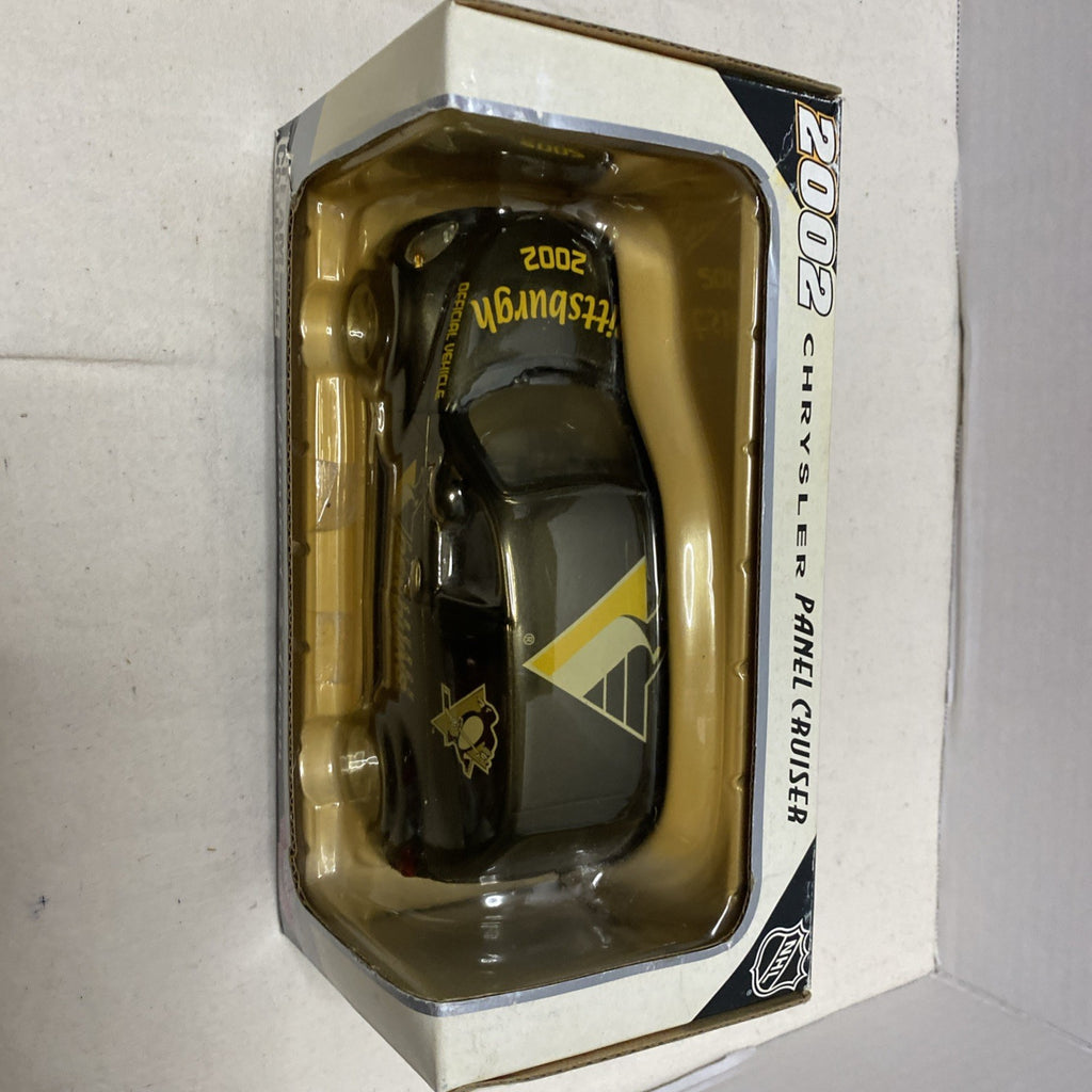 2002 White Rose Collectibles Pittsburgh Penguins Chrysler Panel Cruiser 1/24