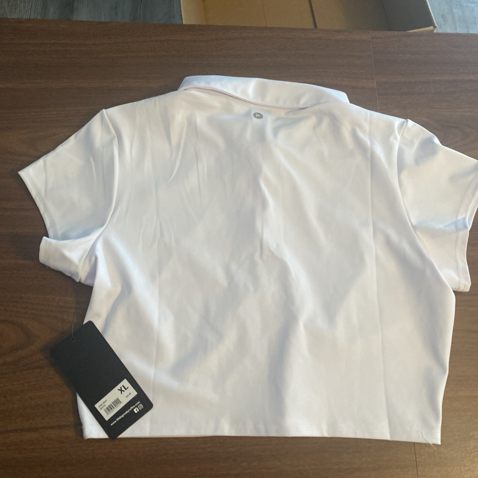 90 Degree NWT Short polo top size extra large