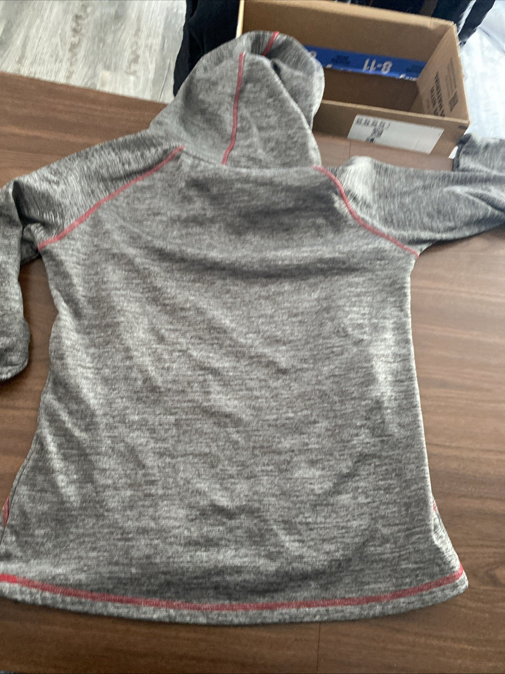 Colosseum  Women's  Size XL Wisconsin Badgers Hoodie Gray Hooded Sweatshirt