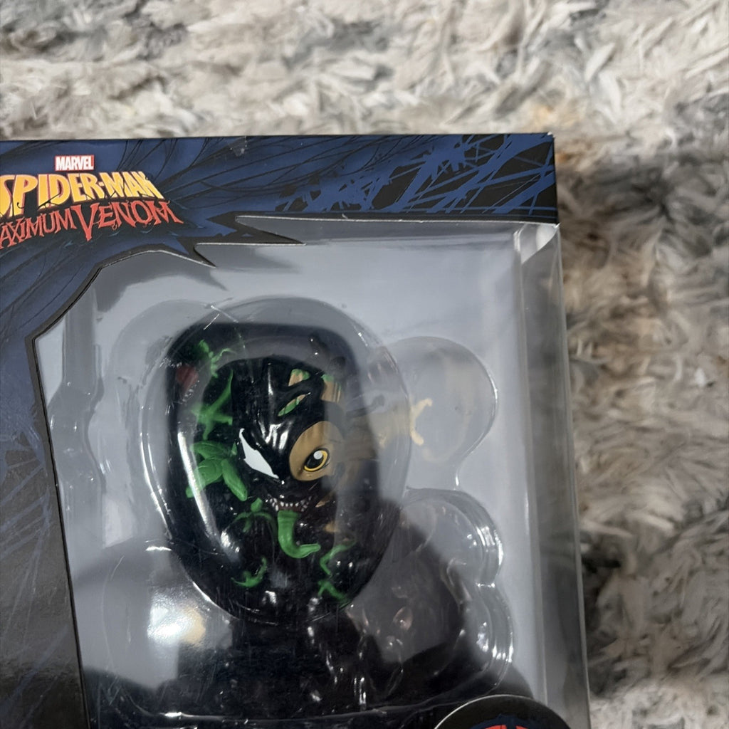 BEAST KINGDOM Mini Egg Attack MEA-018 Maximum Venom Venomized Groot Figure