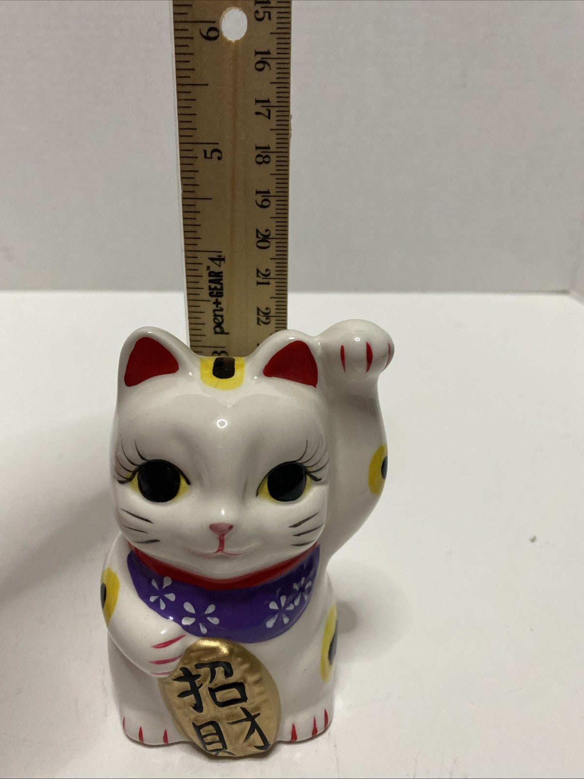 White Japanese Pottery Maneki Neko Beckoning Money Good Fortune Lucky Cat Bank