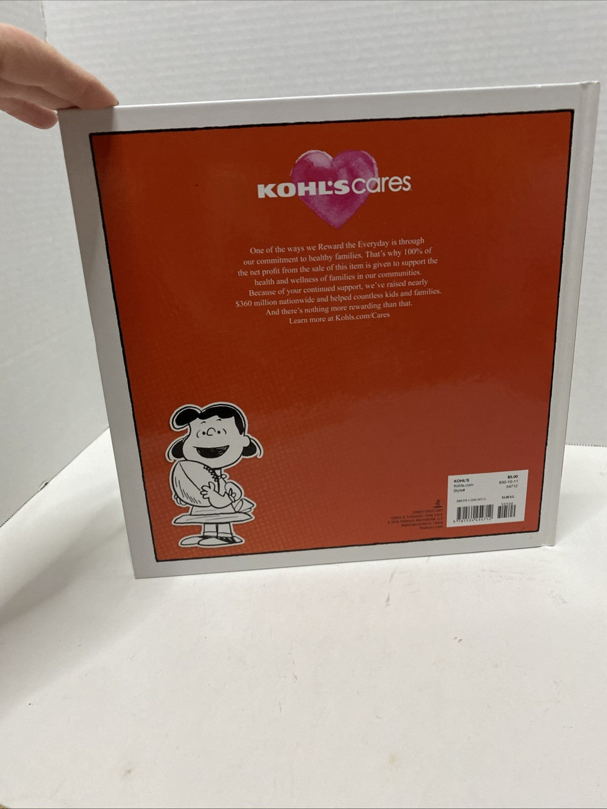 PEANUTS KOHL’S CARES HARDBACK BOOK “KICK THE FOOTBALL, CHARLIE BROWN!” Schulz