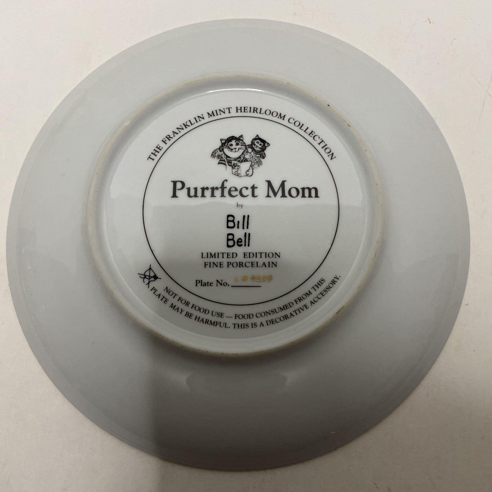 Purrfect Mom Limited Edition Porcelain Plate by Bill Bell Franklin Mint Heirloom