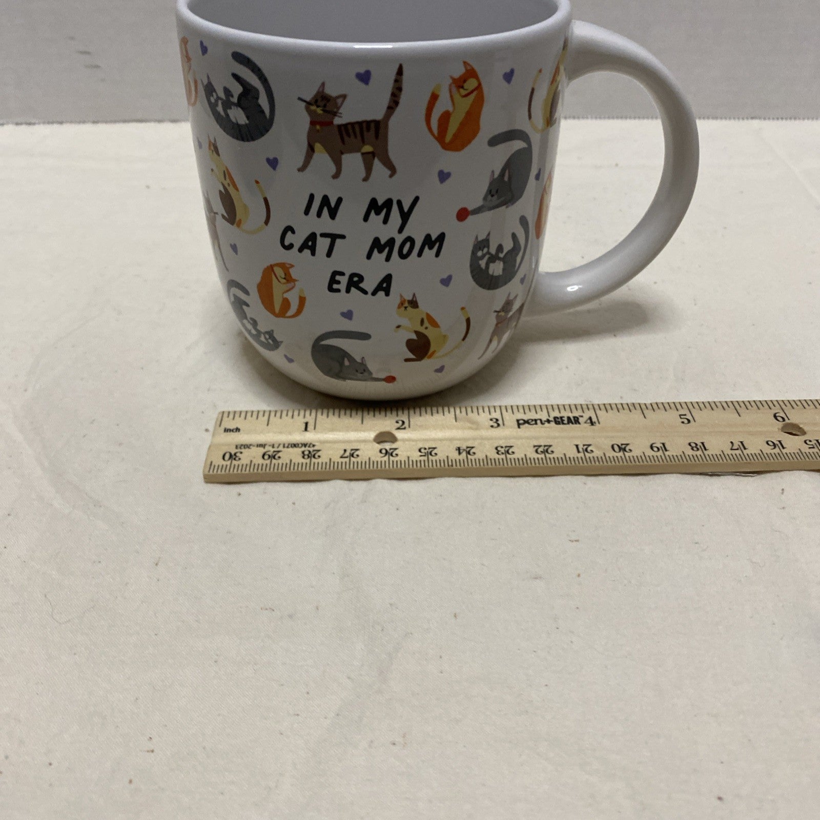 Parker Lane Stoneware "Cat mom" Coffee Mug Tea Cup with Colorful Cats