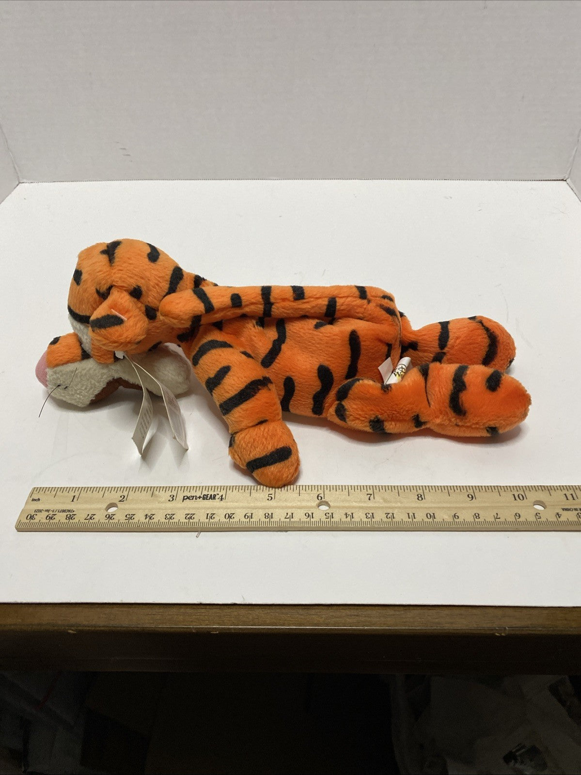 Walt Disney World Winnie the Pooh TIGGER 10" Bean Bag STUFFED ANIMAL Toy