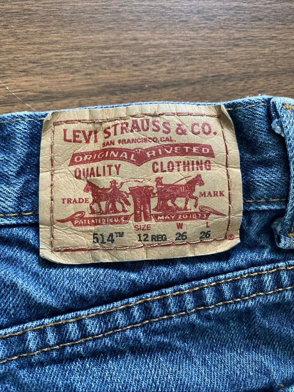 Levis Jeans Womens Size 12R Blue 514 Slim Straight Leg Mid Rise Dark Wash 26x26