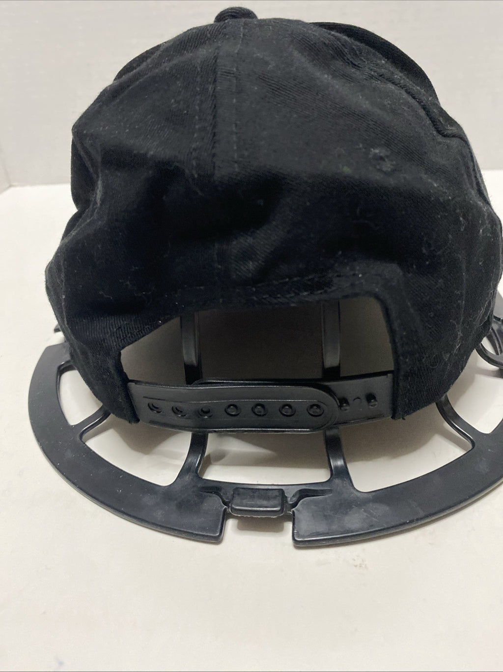 Loot Crate Alert 99.99 Video Gaming Metal Gear Solid Alert Hat New NOS 2017