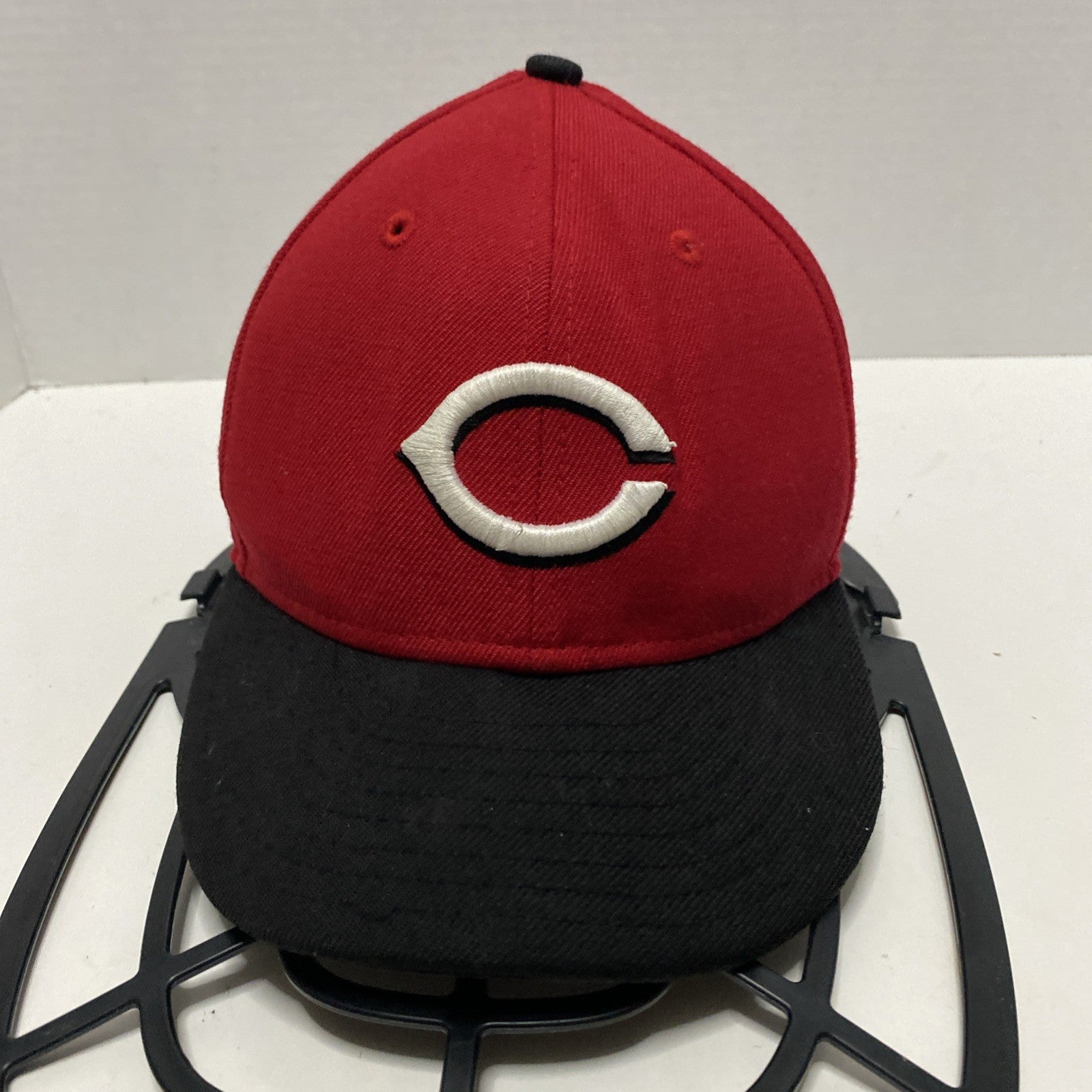 New Era Cincinnati Reds red & black 59fifty cool base 6 3/4 on field hat cap