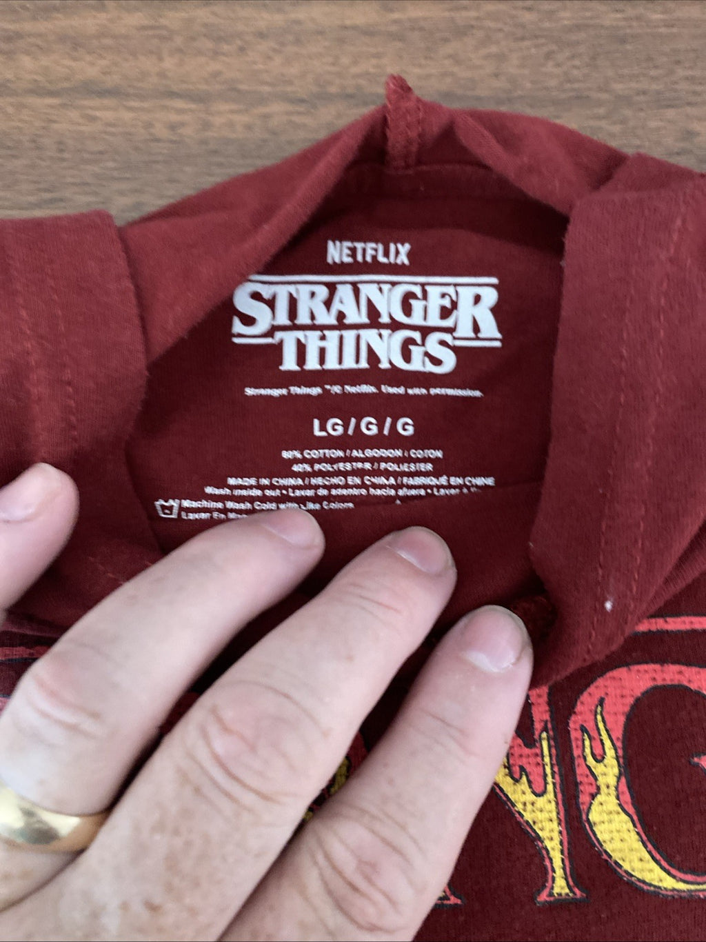 Stranger Things  Long Sleeve W/Hoodie Mens Juniors L Netflix Original
