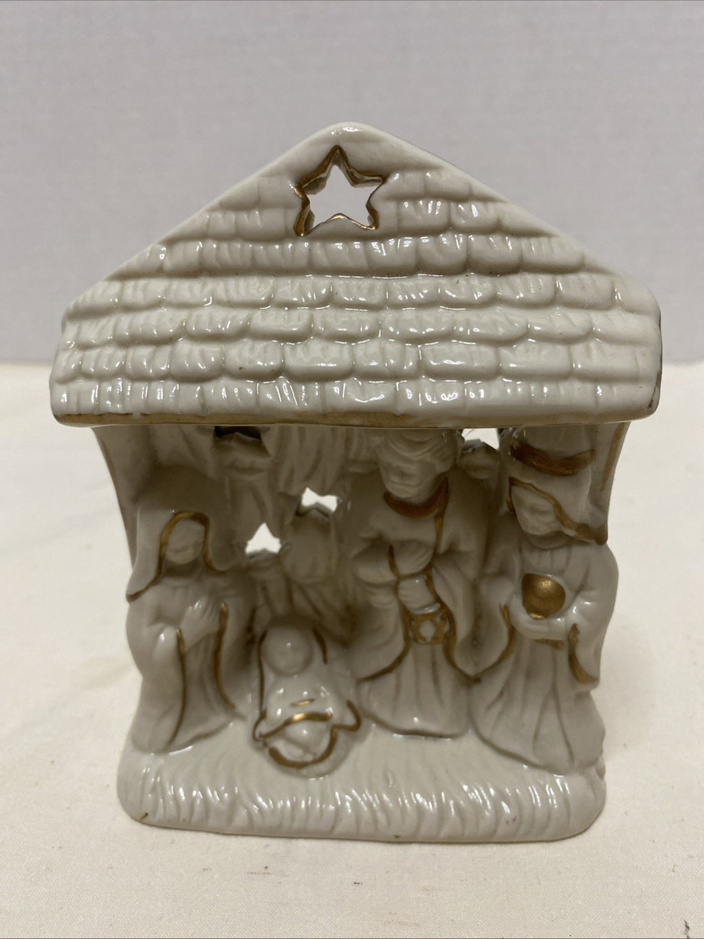 SMALL VINTAGE PORCELAIN NATIVITY SCENE 5" ONE CANDLE HOLDER #473